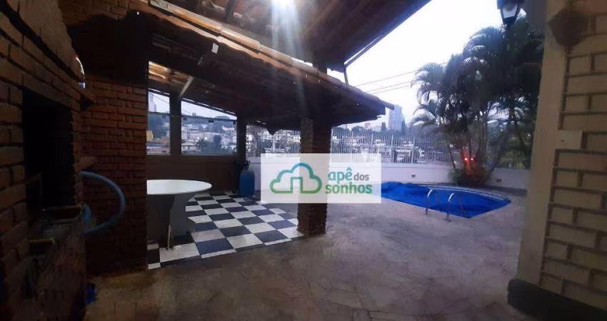 Casa a 5 minutos do Metrô Vila Madalena!