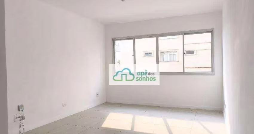 Apê reformado para locação!