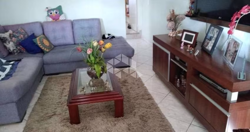 Casa com 3 quartos à venda na Rua Severino Vilar Filho, 67, Parque São Domingos, São Paulo