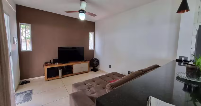 Casa térrea, 2 quartos sendo uma suíte, vaga para 6 carros, jardim sydney, pirituba