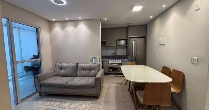 Apartamento Garden com 2 dormitórios para alugar, 54 m² por R$ 3.000,00/mês - Cotia - Cotia/SP