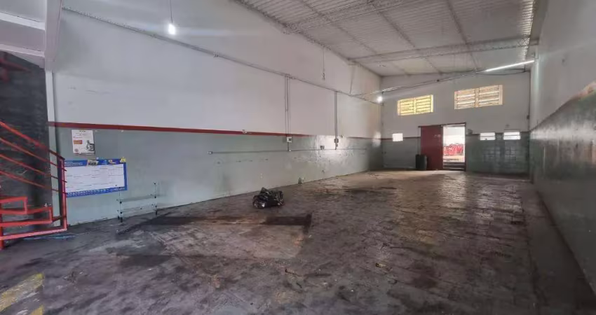 Salão para alugar em americana, chácara machadinho i, com 154.24 m²