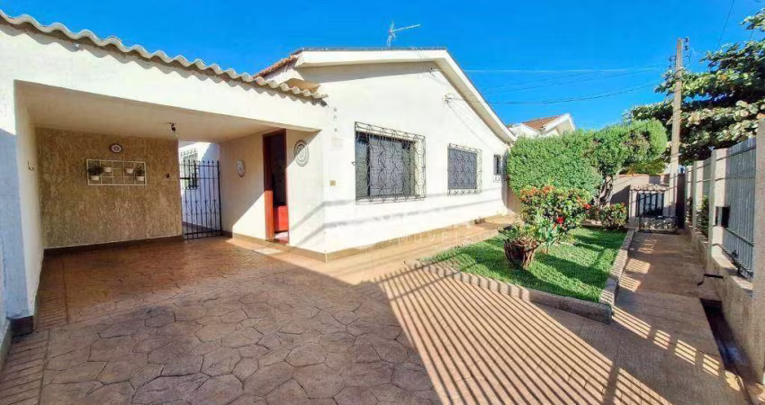Casa com 2 dormitórios à venda, 72 m² por R$ 540.000,00 - Cariobinha - Americana/SP