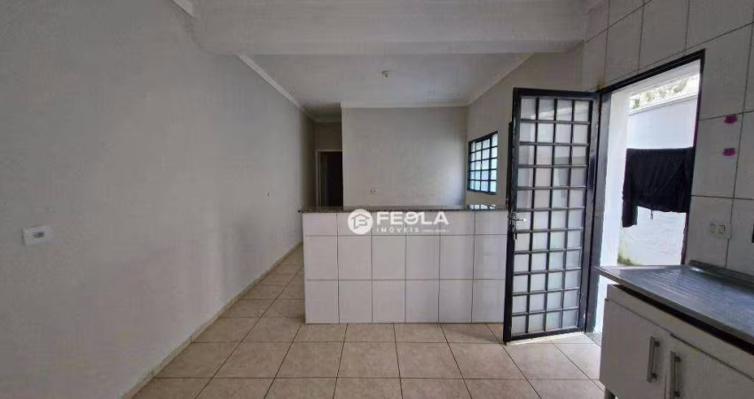 Casa com 2 dormitórios para alugar, 70 m² por R$ 1.050,00/mês - Catharina Zanaga - Americana/SP