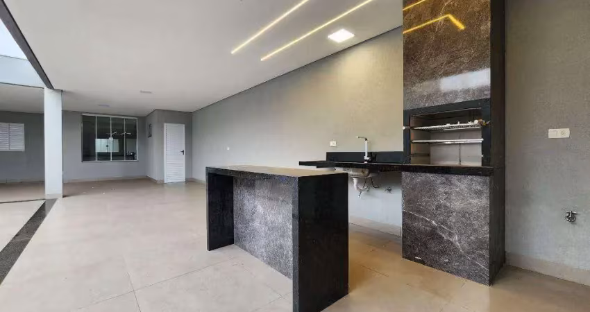 Casa à venda em santa bárbara d'oeste, frezzarin 2, com 2 quartos, com 155 m²
