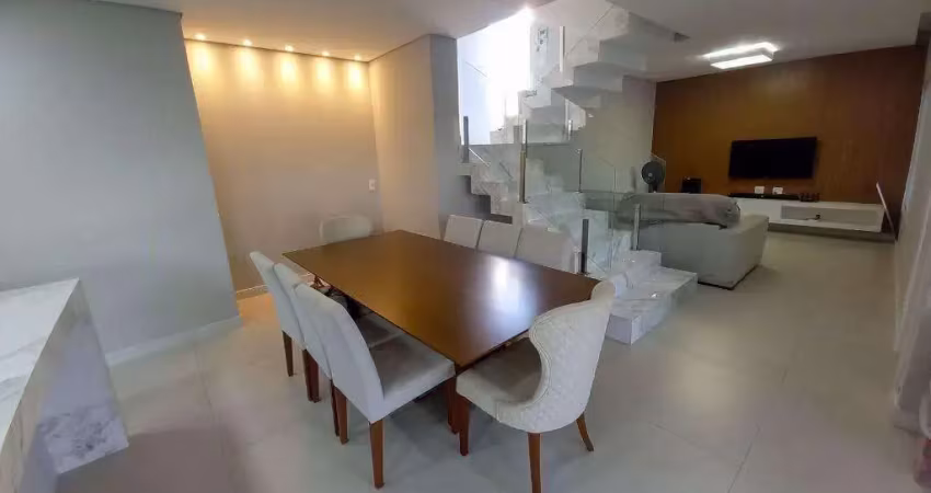 Casa à venda em nova odessa, jardim maria helena, com 3 suítes, com 245 m²