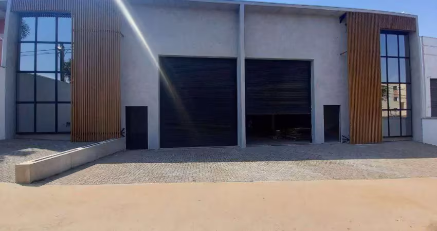 Salão para alugar em americana, loteamento industrial machadinho, com 652 m²