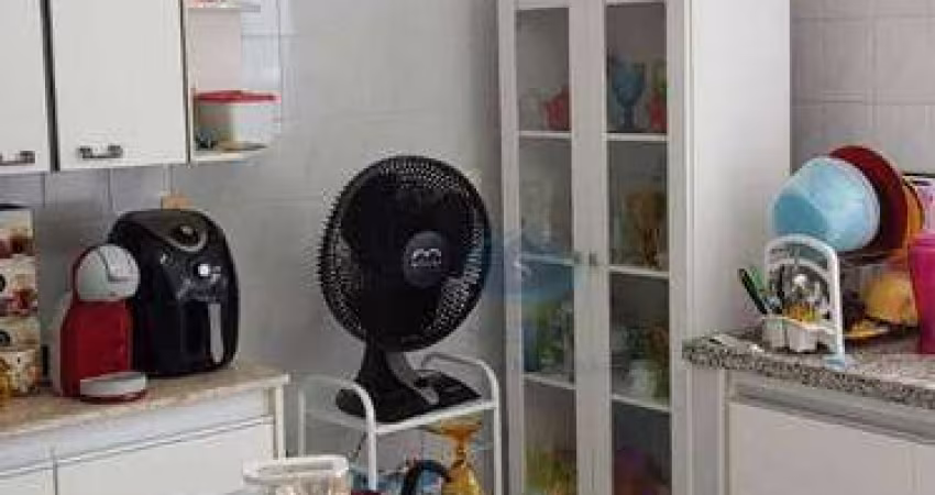Sobrado metrô Alto Do Ipiranga, 2 dormitórios, 1 suíte, 1 vaga, excelente estado, vale a pena conhecer, aceita proposta.