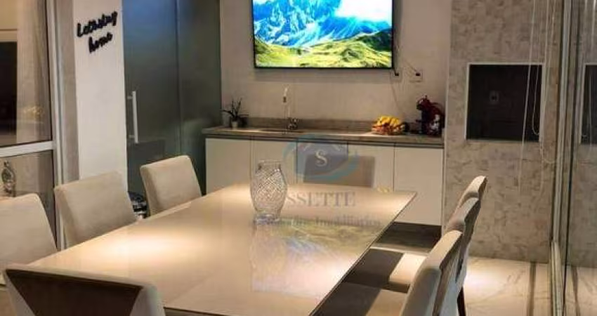 Apartamento com 3 dormitórios,1 suíte com armários planejados,sala 2 ambientes com sacada,,impecável,aceita proposta.