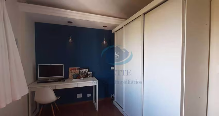 Apartamento a venda com 2 dormitórios e 1 vaga no Moinho Velho