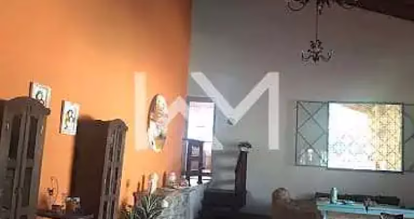 Sítio em Recanto das Gaivotas - Santa Isabel, 3.000m², 4 Suítes, Sala 2 Ambientes, Churrasqueira, c