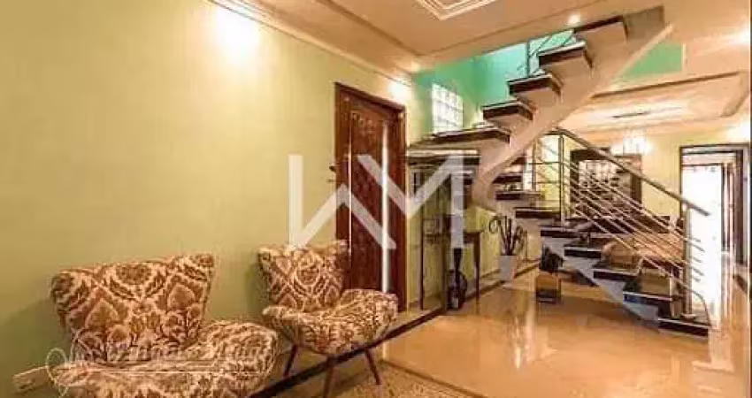 Vendo belíssimo sobrado alto padrão com 4 dormitorios sendo 2 suites 4 vagas de garagem, 180m² por
