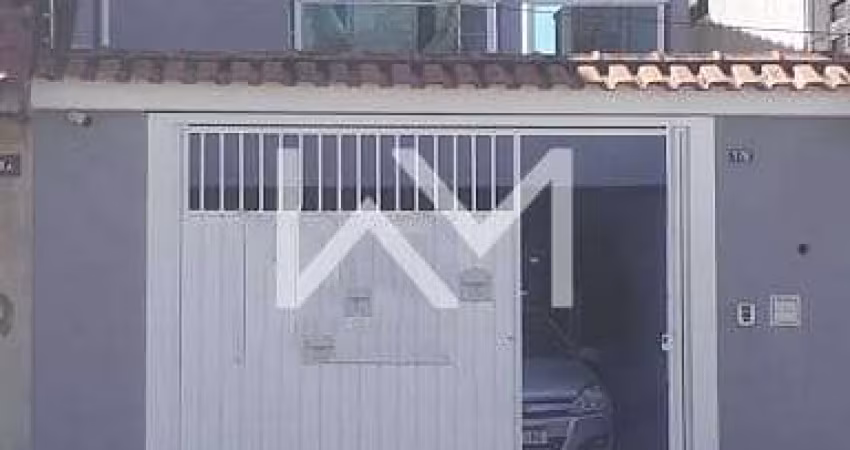 **LINDO SOBRADO À VENDA NO JARDIM CITY - 3 QUARTOS, SENDO 1 SUÍTE, COM 4 VAGAS DE GARAGEM**  -  Gua