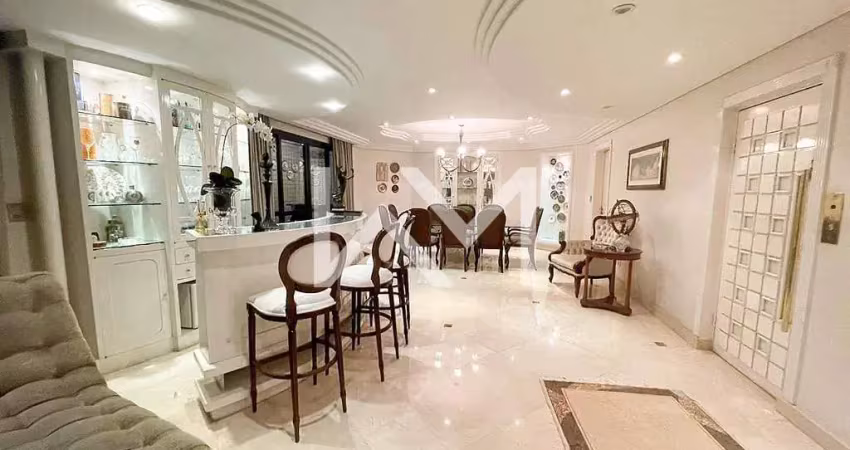 Apartamento Alto Padrão com elevador privativo e 1 por andar, com varanda gourmet  com  360 m ² ,à