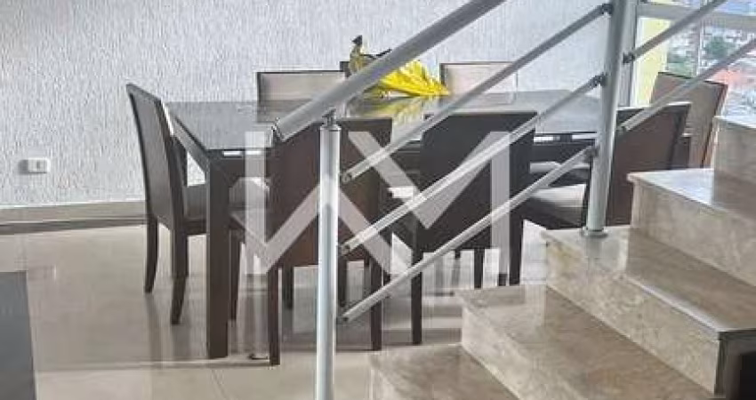 Maravilhoso Apartamento Duplex à venda com 3 dormitórios, sendo 1 suíte, 4 banheiros, 1 vaga de gar