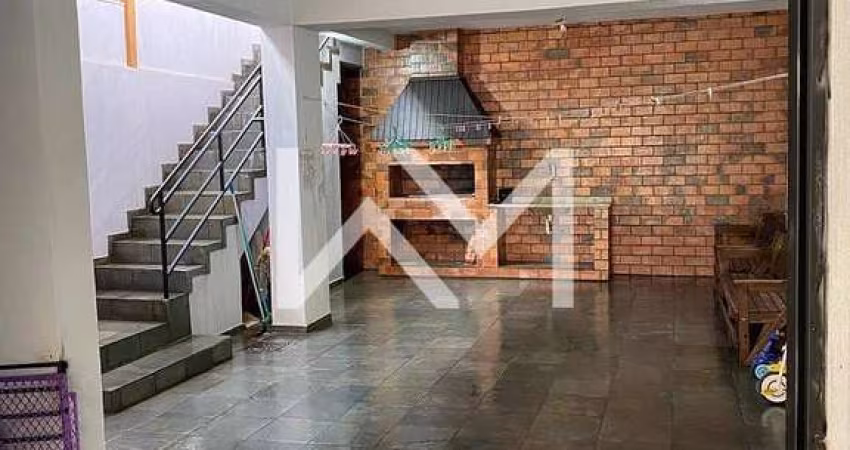 Sobrado à venda com 3 quartos, sendo 1 suíte e 6 vagas, Jardim Santa Cecília, Guarulhos, SP