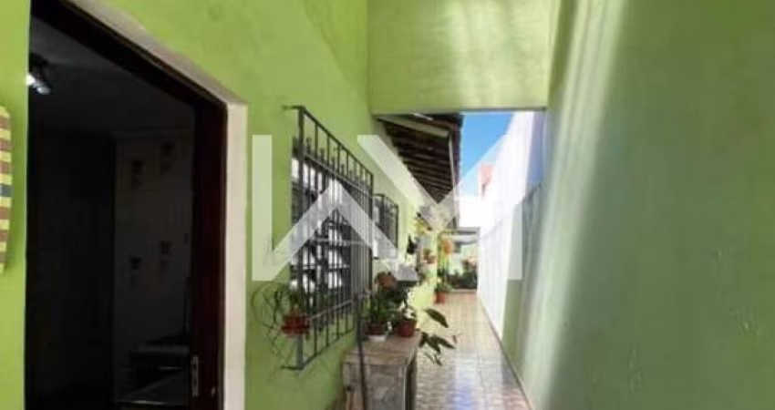 Casa Térrea com 3 quartos e 2 vagas à venda, Jardim Leila, Guarulhos, SP