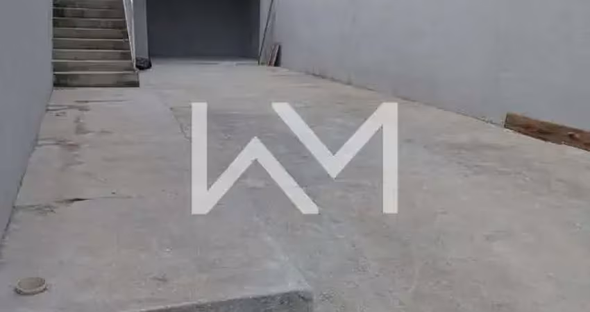 Casa à venda no Jardim Santa Maria, Guarulhos/SP | Compacta, quintal amplo, 3 vagas para veículos e