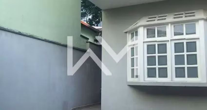 Sobrado à venda, Jardim Santa Mena, Guarulhos, SP-  206,42 mts de a.c. e com 3 dormitorios sendo 2