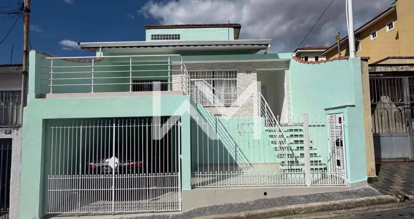 Sobrado à venda com 3 dormitórios e piscina, Vila Rosália, Guarulhos, SP