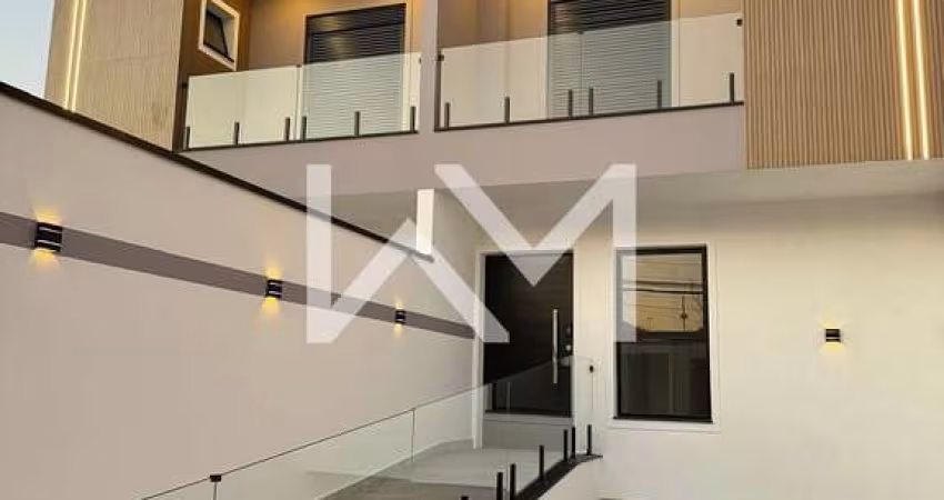 Excelente Sobrado à venda com 3 dormitórios, piscina, churrasqueira, 193m², Jardim Santa Clara em G