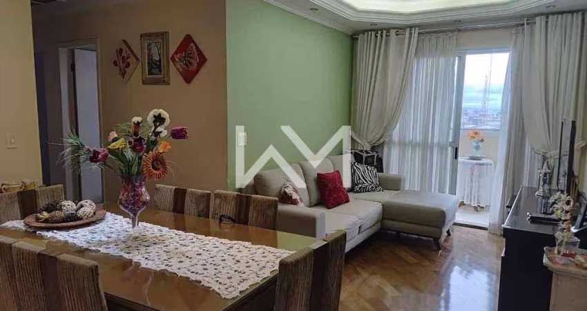 Excelente Apartamento à venda com 3 dormitórios, sendo 1 suíte, 2 banheiros, 2 vagas de garagem, 88