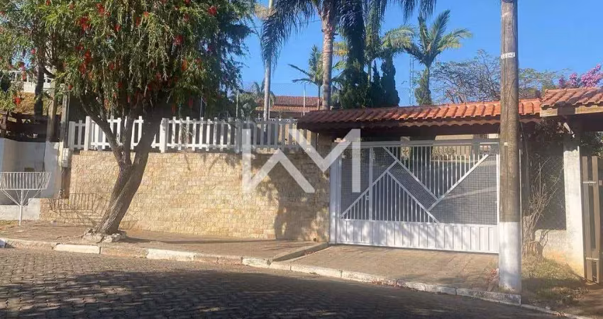 Ampla chácara no condomínio portal das rosas em atibaia – 2.000 m², salão de jogos e pomar com árvo