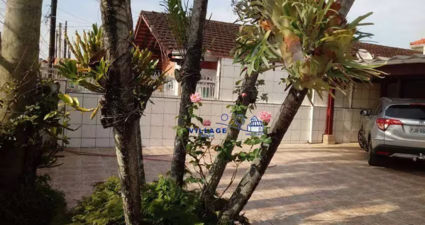 Casa com 2 dormitórios à venda, 134 m² por r$ 640.000,00 - maracanã - praia grande/sp