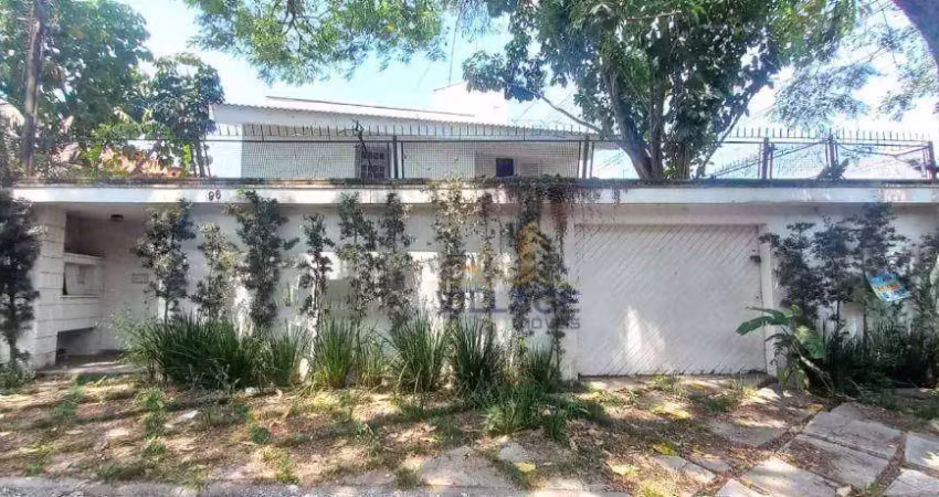 Casa com 3 quartos à venda na Rua Irmã Dora Viotti, City América, São Paulo