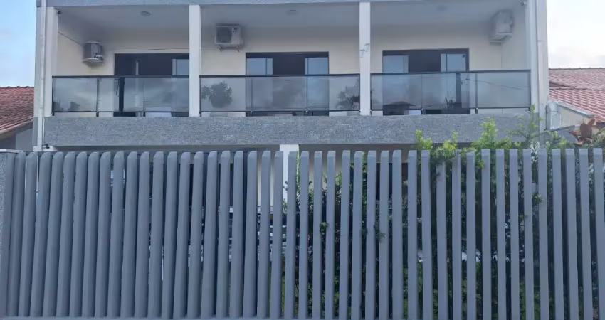agradavel casa balneario Caravelas Matinhos Pr
