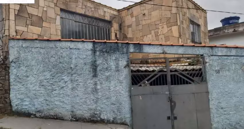 Casa assobradada na rua catrimani, no bairro da cidade patriarca,