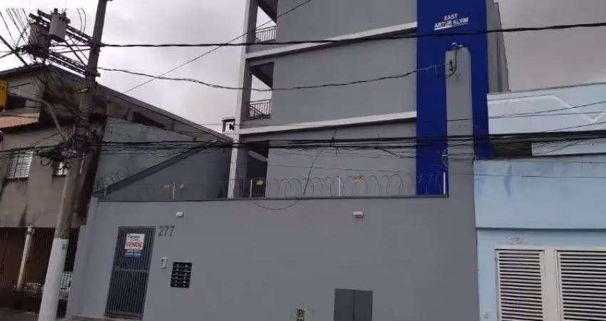 Apartamento novo com 01 dorm no bairro da vl nhocuné