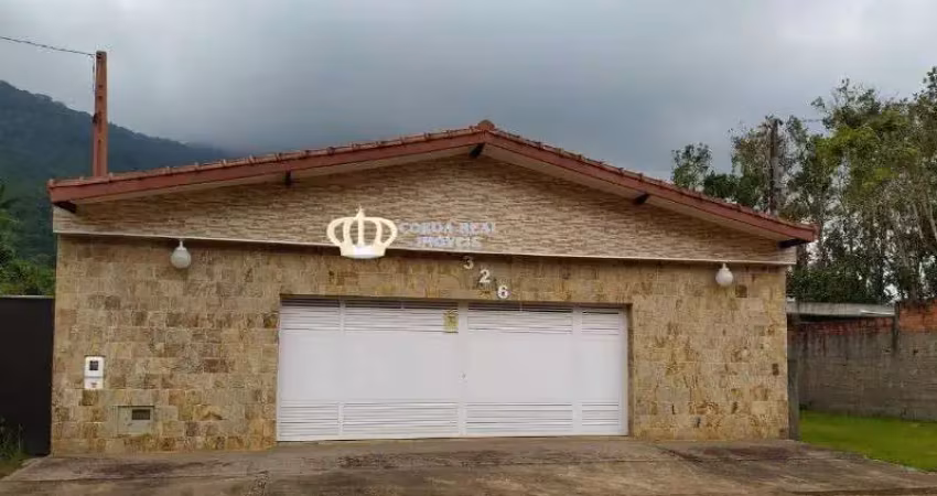 Casa, no balneário santa cruz, no bairro do sapê em maranduba, entre as cidades de caraguatatuba e ubatuba
