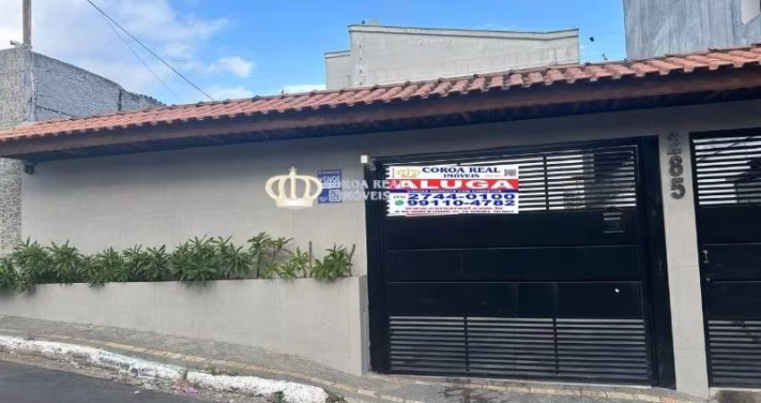 Casa em Condomínio na Vila Dalila, São Paulo-SP: 2 quartos, 2 suítes, 2 salas, 3 banheiros, 1 vaga de garagem - 70m². Venha conferir!