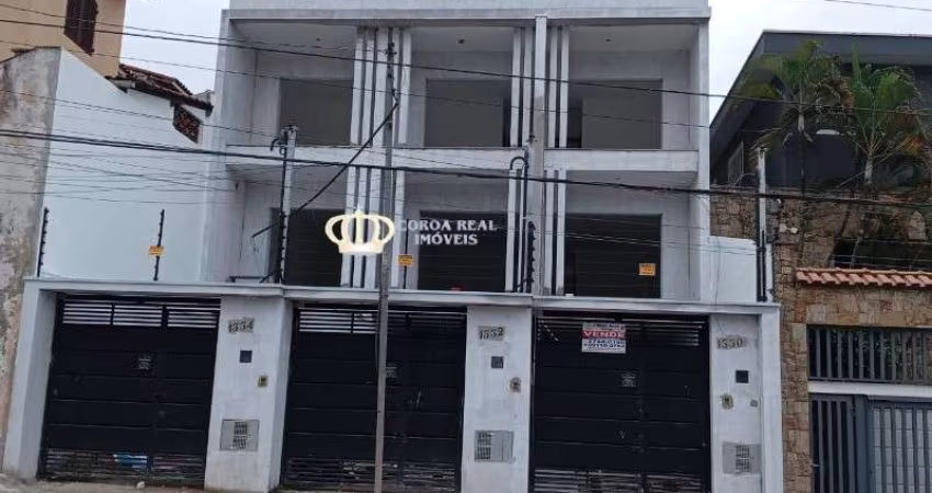 SOBRADO PARA VENDA,  BAIRRO PARQUE DO CARMO  COM 3 SUÍTES E 3 VAGAS.