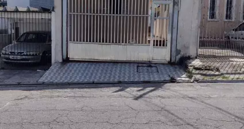 Casa resindecial localizado na rua cavalcanti de albuquerque, vila nhocuné