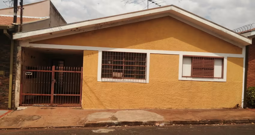 Casa excelente localização, não aceita financiamento