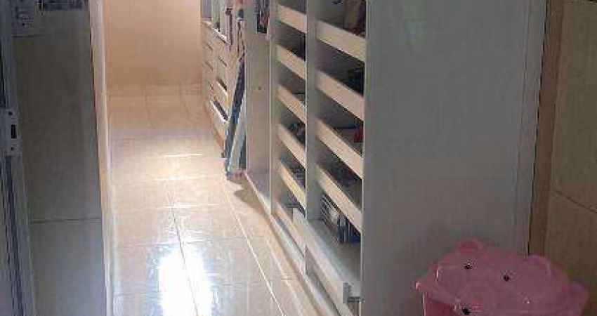 Casa com 2 dormitórios, sendo 1 suíte master à venda, 168 m² por R$ 480.000 - Condomínio City Flórida
