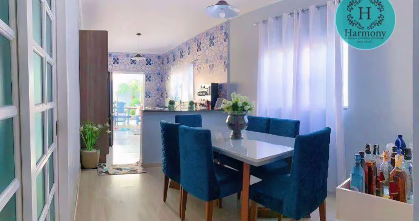 Casa com 3 dormitórios à venda, 125 m² por R$ 650.000,00 - Vila Santos - Caçapava/SP