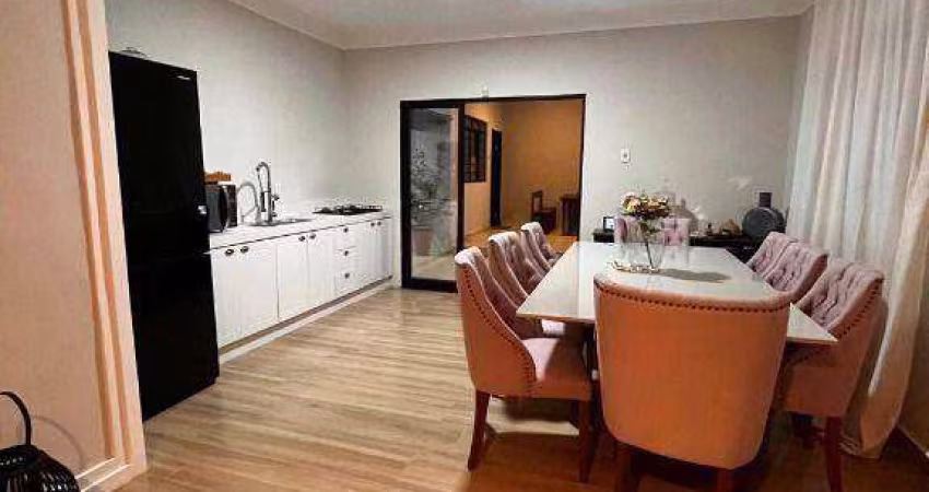 Casa com 3 dormitórios à venda, 220 m² por R$ 510.000,00 - Jardim Rafael - Caçapava/SP