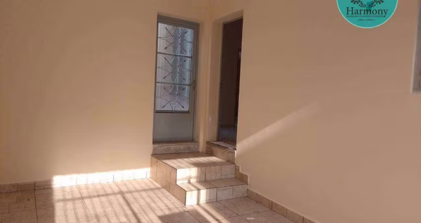 Casa com 5 dormitórios, 205 m² - venda por R$ 690.000,00 ou aluguel por R$ 4.500,00/mês - Centro - Caçapava/SP