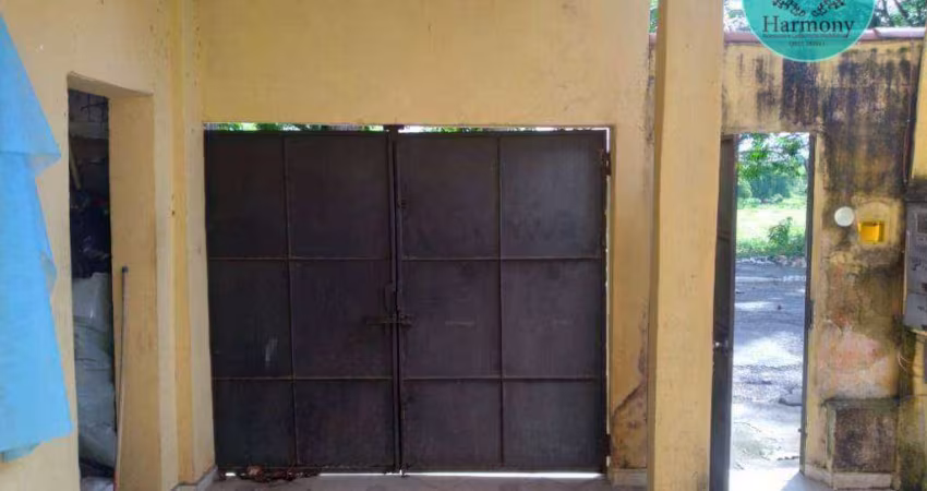 Sobrado com 3 dormitórios à venda, 123 m² por R$ 320.000 - Vila Bandeirantes - Caçapava/SP