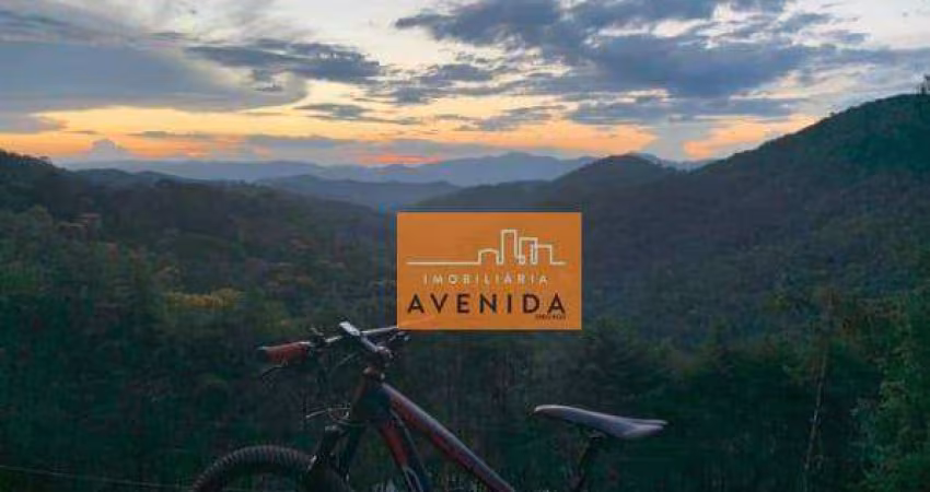 Terreno com vista para a Serra da Mantiqueira em condomínio - Sto Antônio do Pinhal-SP
