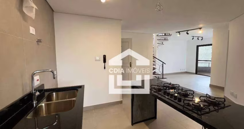 Cobertura à venda com 2 dormitórios sendo 1 suíte, 1 banheiro, 2 lavabos e 3 vagas de garagem. Localizado em Pinheiros.