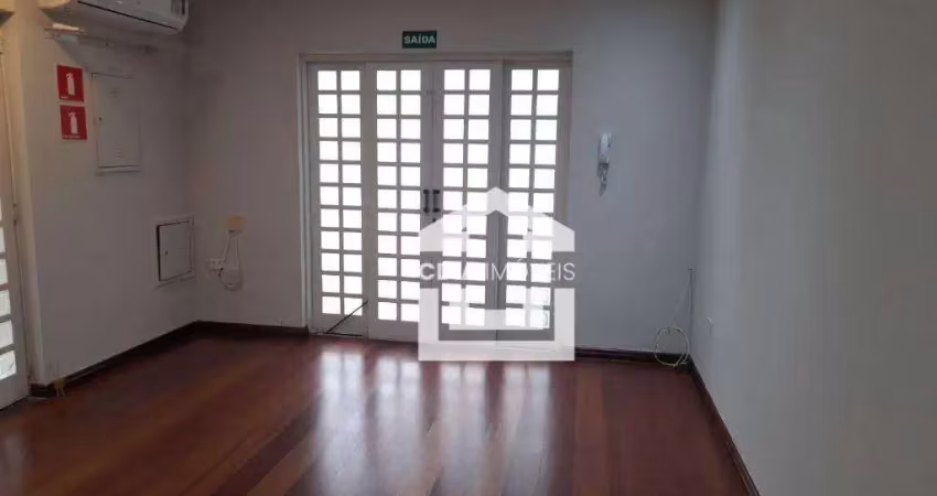 Sobrado com 3 dormitórios, 170 m² - venda por R$ 2.400.000,00 ou aluguel por R$ 10.300,00 - Moema - São Paulo/SP