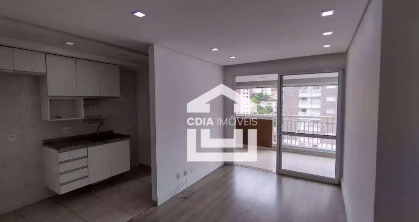 Apartamento à venda com 2 dormitórios sendo 1 suíte, 2 banheiros e 1 vaga de garagem. localizado na chácara inglesa.