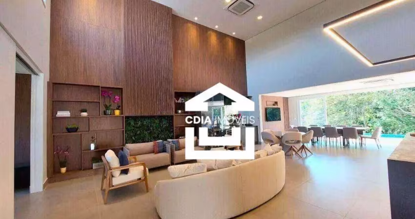 Casa com 3 dormitórios à venda, 612 m² por R$ 5.980.000,00 - Granja Viana - Alphaville Granja Viana - Carapicuíba/SP