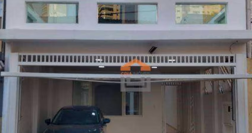Sobrado à venda com 3 suítes, 4 banheiros e 2 vagas de garagem, localizado no Paraíso.