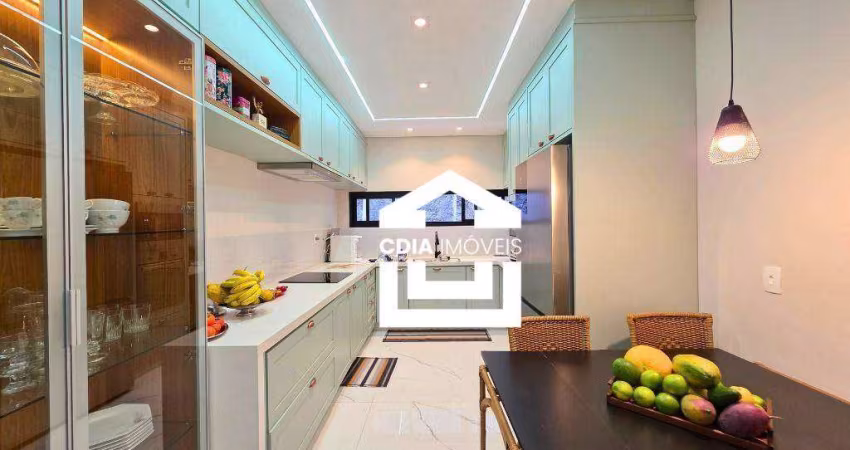 Casa com 3 dormitórios à venda, 320 m² por R$ 1.850.000 - Granja Viana – Golf Village - Carapicuíba/SP