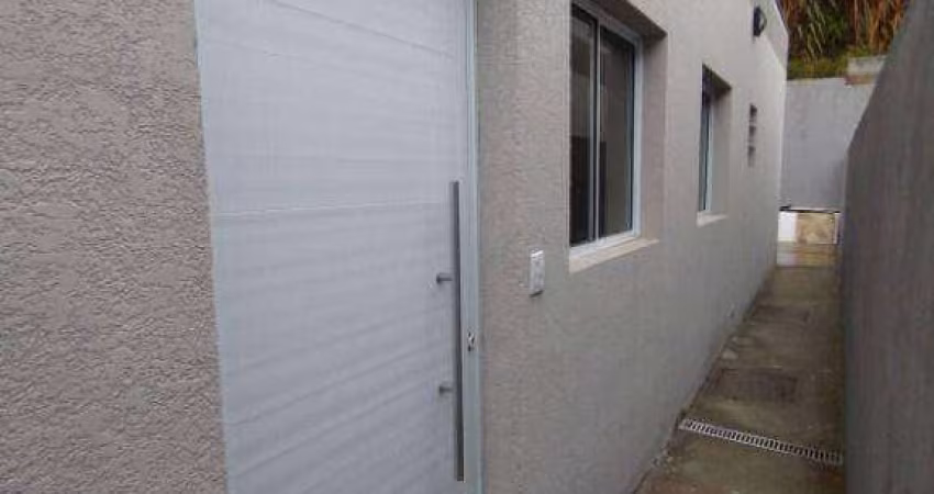 Casa com 2 dormitórios à venda, 61 m² por R$ 315.000 - Terra Preta - Mairiporã/SP